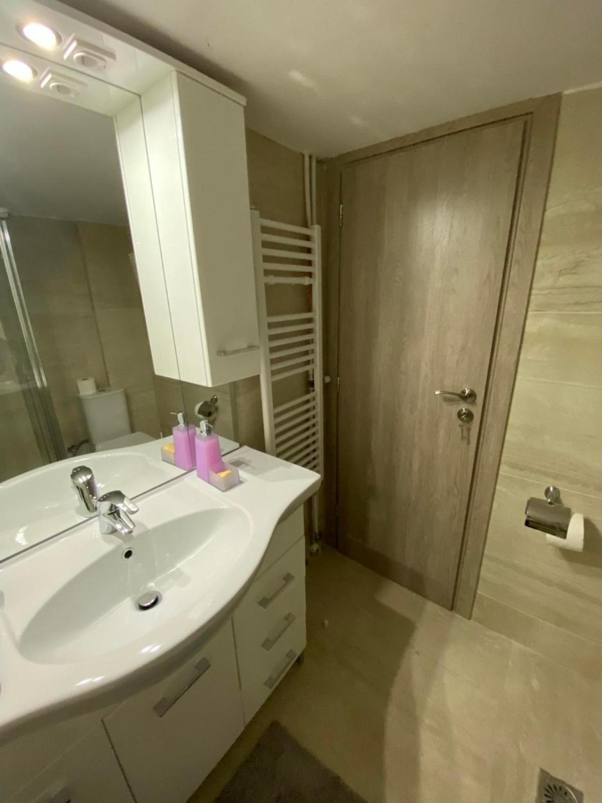 Kultur Apartment Atene Esterno foto